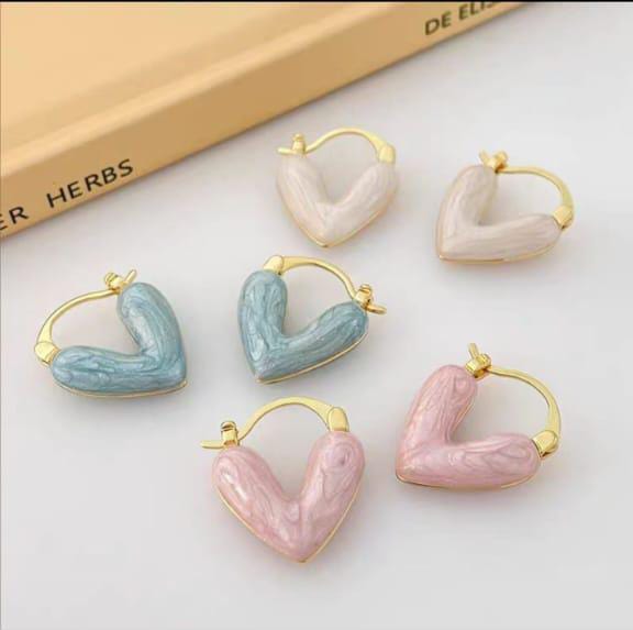 ACCESORIOS COREANOS DE TENDENCIA - PACK DE 04 - "INFINITAS COMBINACIONES"